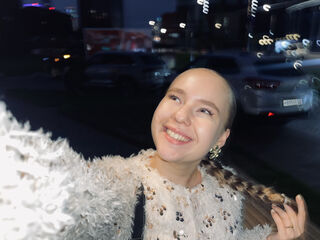 cam girl showing tits CristinAuslander