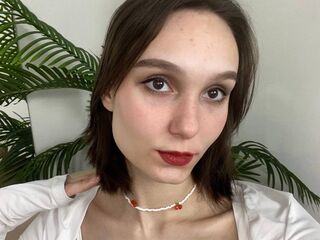 girl cam free CwenFurnish