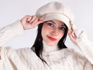 nude camgirl picture DafneRivas