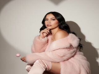 camgirl masturbating with sextoy DafneVargas