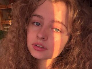 girl DanettaBlunsh