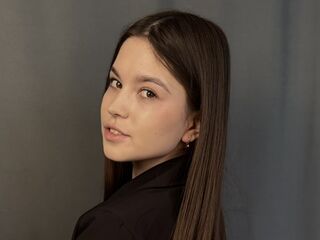 girl fingering shaved pussy DarlineAugeri