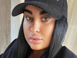 hot strip tease web cam DesyreeDawson