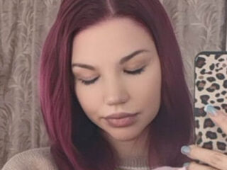naked camgirl masturbating with dildo DevinUphaus
