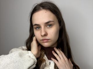 topless camgirl EffieMeredith