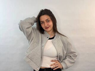 adult liveshow ElaraWhitmoren