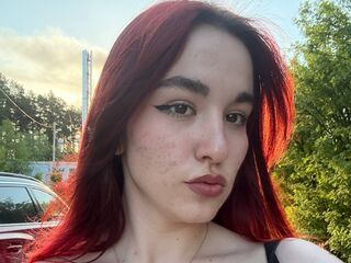 hot cam girl fingering shaved pussy EleanorHoesing
