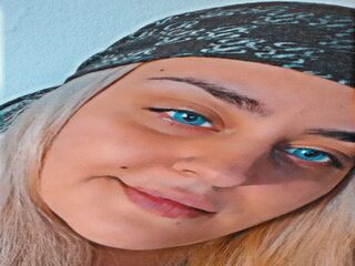 sexy webcamgirl pic ElizaCarrera
