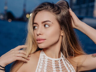 shower cam EmilyBeverly