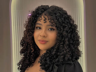 webcam chatroom EmilyJey