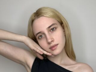 sexy camgirl EmmaHurriet