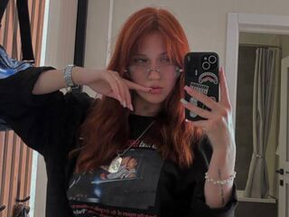cam girl spreading pussy EmmaMinis