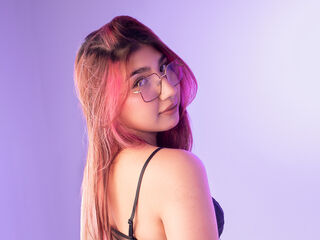 Kinky webcam girl EstefaniCastillo