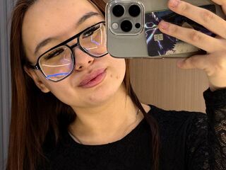 naked girl with webcam masturbating EvaCutten