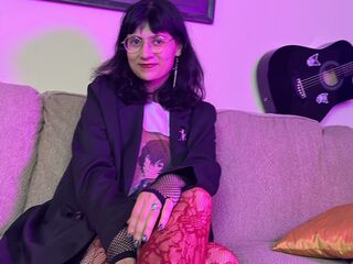 naked cam girl photo GaabriellaHills