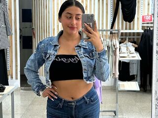 camwhore spreading pussy GabrielaHott