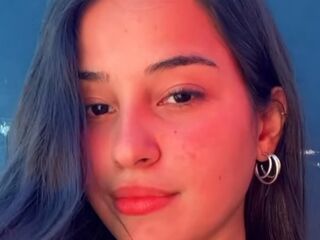 shaved pussy cam HannyMia