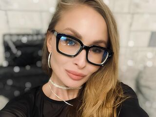 camgirl HelenaBoyd