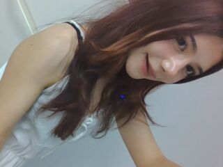 camgirl masturbating with vibrator HoaBuis