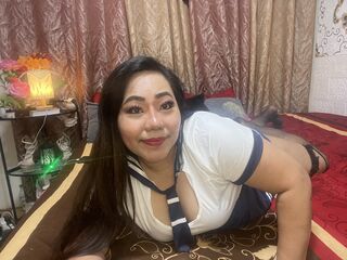 adult cam chat InaRaymondo