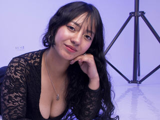 naked girl with webcam fingering pussy IsabellaBot