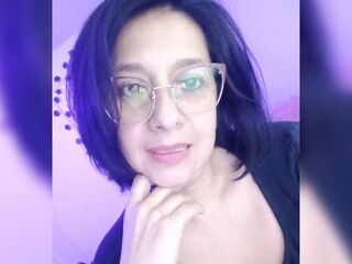 naked webcamgirl picture IsisDorada