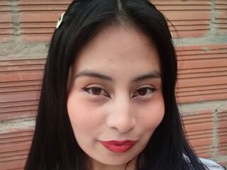 camgirl playing with dildo IsisKlein