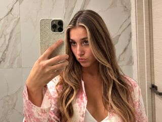 adult webcam chat room JohnieBritton