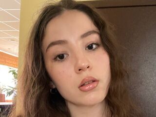 beautiful girlcam JulyLarain