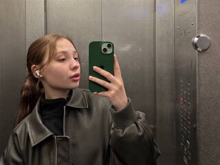 jasmin adult cam JuneWood