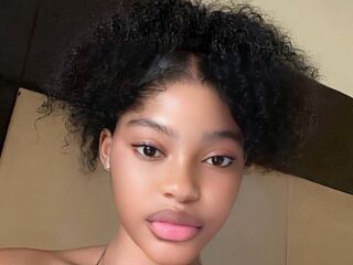 camgirl showing tits KandyBliss