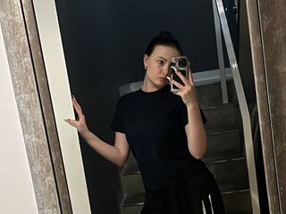 webcamgirl live sex KiraBentley