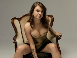 hot cam slut KiraBlake