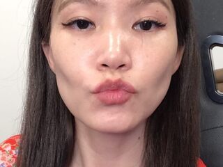 webcamstripper KiraMinxy