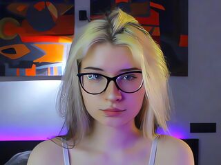 camgirl porn cam KiraSerene