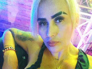 webcam strip tease show KittyShalomer