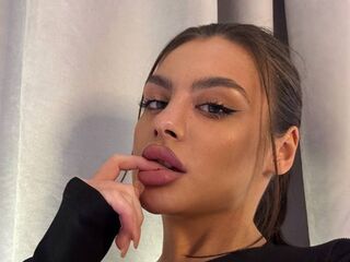 nude webcam girl photo KristyDol