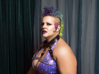 girl fingering bald pussy LadyCoquine