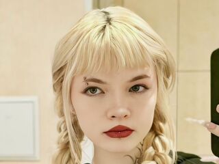 cam girl spreading pussy LatashaLafevre