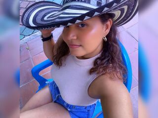 chatroom cam LauraPhol