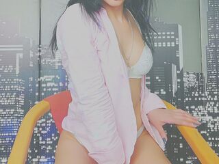 hot camslut LilitWell