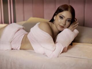 naughty cam girl masturbating LilithFoxter