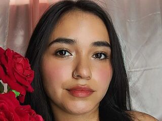 cam slut LilithRoxe