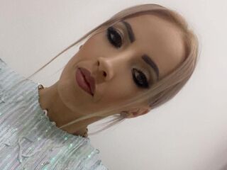 hot cam girl fingering LillySun