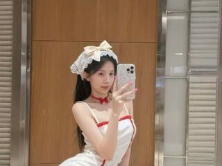  LilyYuan