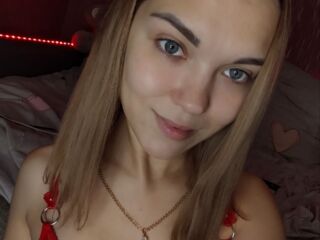 adult video chat room LisaSnowy