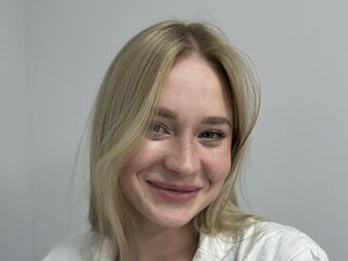 adult chatroom LisanLee