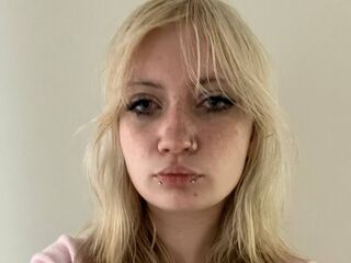 Kinky webcam girl LoisBrindamour