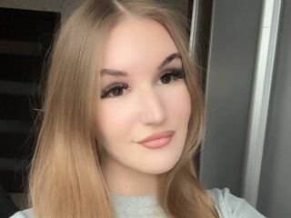 cam slut video chat LolaVelour