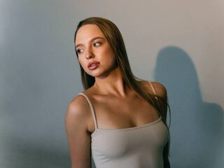 webcamgirl chat room LoriHunt